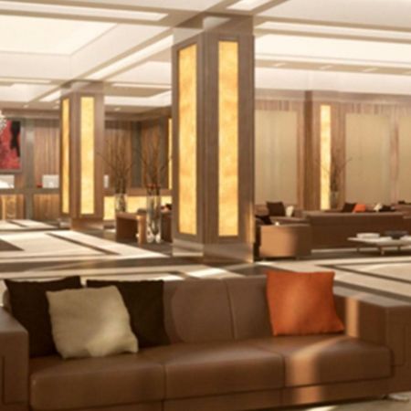 Krystal Palace Douala Luaran gambar
